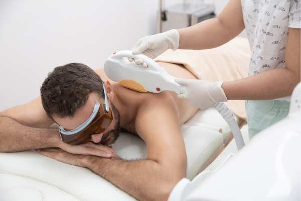 Book your Shoulder Toning Treatment Welford on Avon today!
